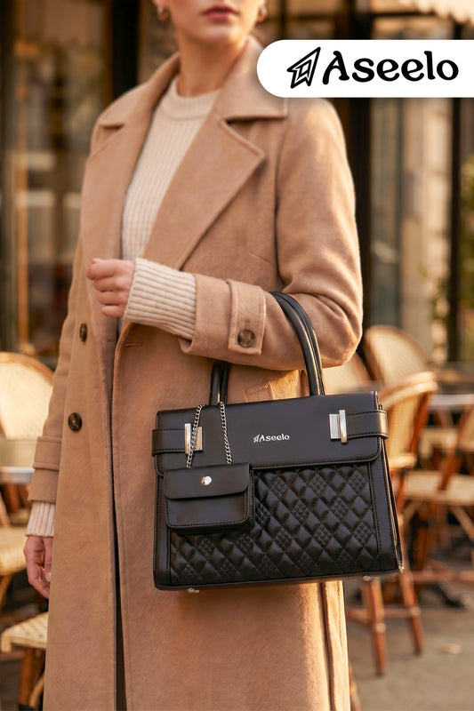 Moon Handbag by Aseelo in black